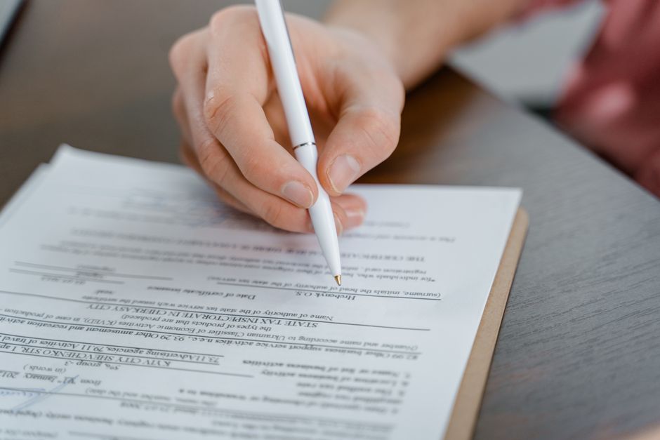 How to Write a Strong Matrimonial Profile That Actually Gets Replies
