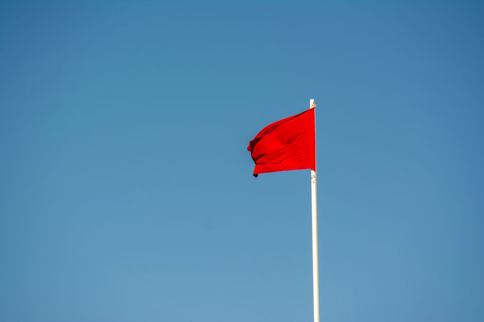 Rishta Red Flags: 15 Warning Signs to Take Seriously