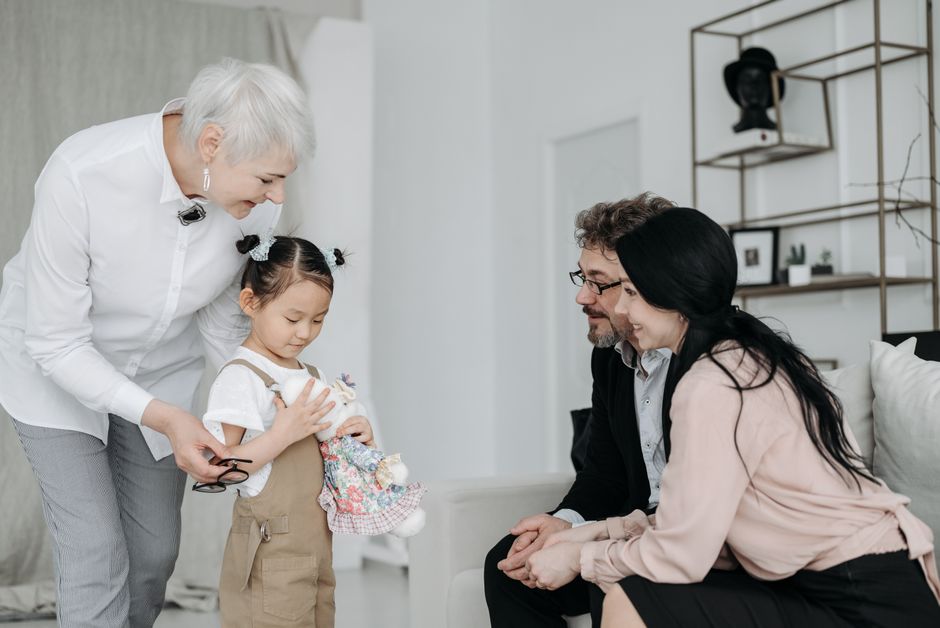 Setting Boundaries With In-Laws Without Starting a Fight